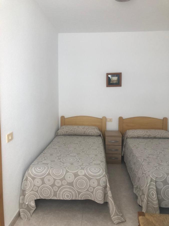 Apartamentos Parada Оропеса дел Мар Екстериор снимка