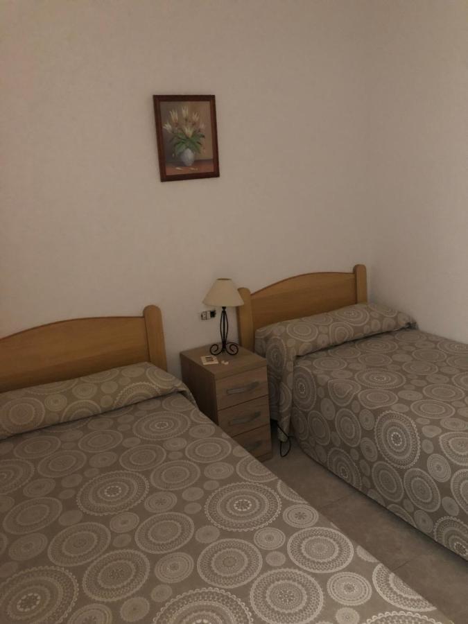 Apartamentos Parada Оропеса дел Мар Екстериор снимка