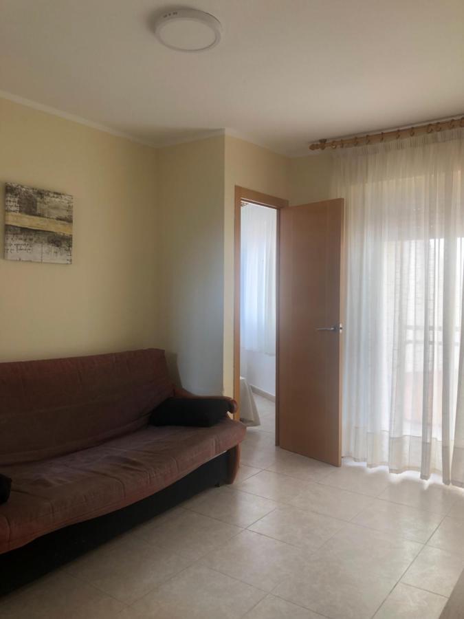 Apartamentos Parada Оропеса дел Мар Екстериор снимка
